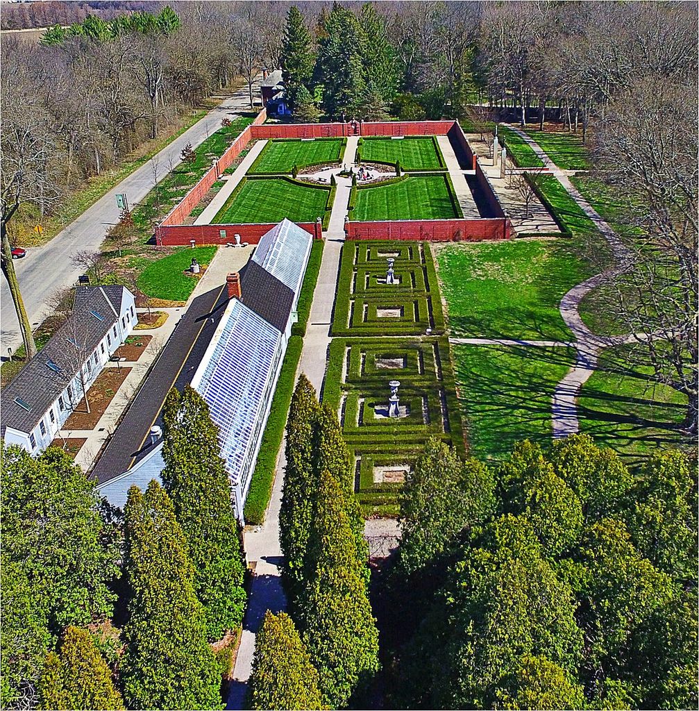Aerial photographs using DJI Phantom 3 pro camera drone