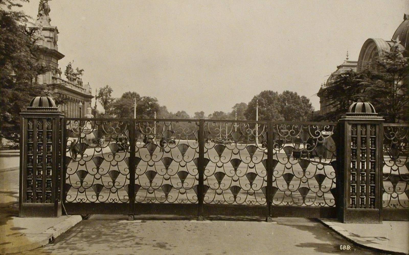 Porte d'honneur at the 1925 Paris exhibition