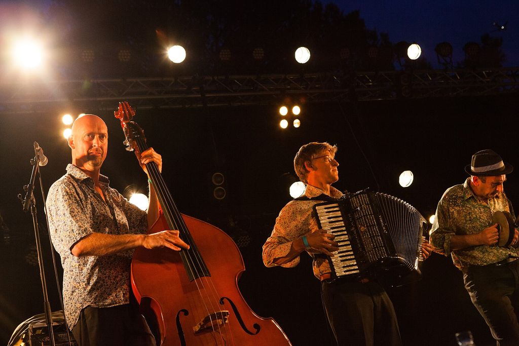 Contextual image of klezmer musicians performing together.